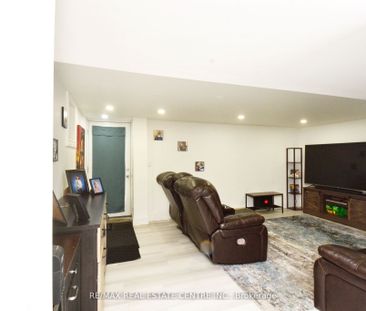 17 Crescent Hill Drive - Photo 1