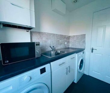 Kestrel Drive, Adwick-le-street, Doncaster, DN6 - Photo 2