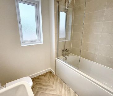 3 bedroom semi-detached house to rent - Photo 6