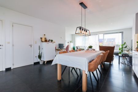 Ruime duplex met 2 slpks en groot terras - Photo 2