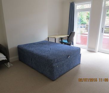 2 Bed Semi-Detached House, Sackville Road Lgf, BN3 - Photo 4