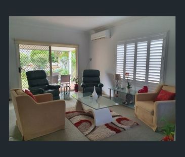 THREE BEDROOM HOUSE IN NORTH LAKES - Photo 2