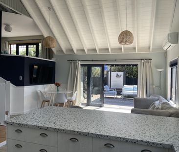Stunning Property - Photo 3