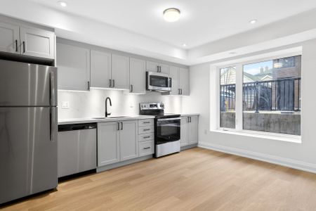 For Lease - 218 Aileen Avenue Unit# A, Toronto, Ontario - Photo 3