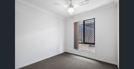 Stylish Family Living in Redbank Plains - Photo 4