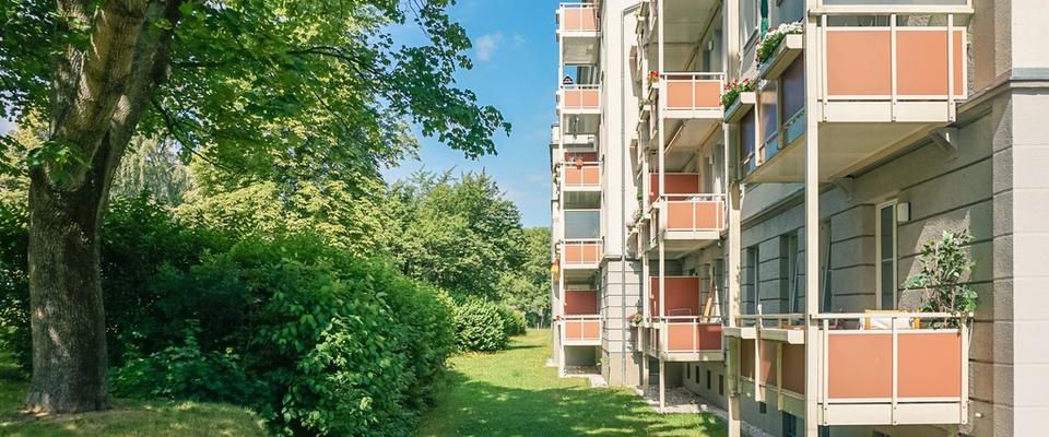 Wunderschöne Erdgeschosswohnung mit Balkon - Foto 1