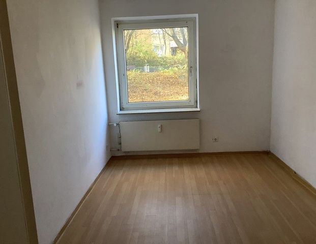 Günstige 3-Zimmer-Wohnung (WBS zwingend erforderlich!) - Photo 1