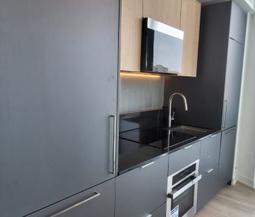 For Lease - 1 Fairview Road Unit# 1004, Mississauga, Ontario - Photo 5