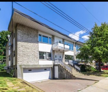 Cote St Luc 1 bed 1 bth Apartment for rent immediate occupancy - Photo 3