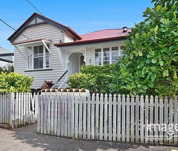 COZY 1 BEDROOM FLAT - SUITABLE FOR STUDENTS OR SINGLES - WATER INCL... - Photo 4