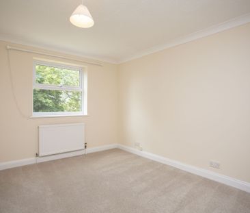 2 bedroom flat to rent, Available from 13/09/2024 - Photo 3