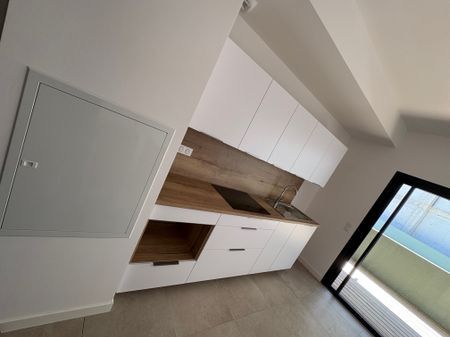 Location Appartement 1 pièce 26m² BASTIA 20200 - Photo 2