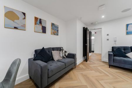 1 bedroom in a house share to rent - Photo 3