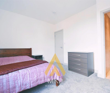 7 bedroom terraced house to rent - Photo 3