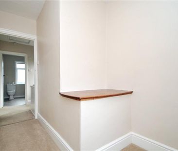2 bedroom semi-detached house to rent - Photo 4