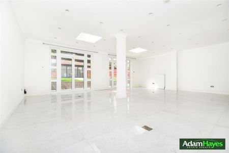 7 bedroom detached house to rent - Photo 4