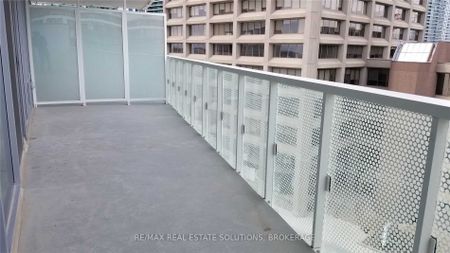 For Lease - 15 Queens Quay Unit# 822, Toronto, Ontario - Photo 4