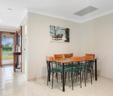 Immaculate home within walking distance to waterfront - Photo 3