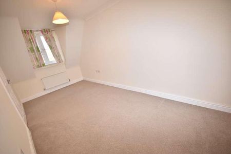 Larch Close, Ruskington, NG34 - Photo 3