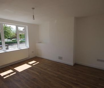 NEWPORT - £1,100 pcm - Photo 1
