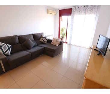 Piso de alquiler en Cementiri Vell - Photo 2