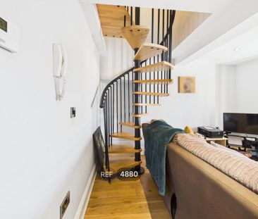 2 bedroom apartment to rent - Photo 2