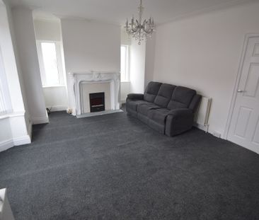 To Let 2 Bed End Terraced House - Photo 1