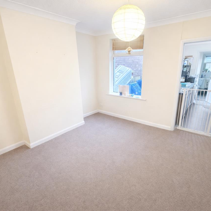 Leyton Road, Southampton - Photo 1