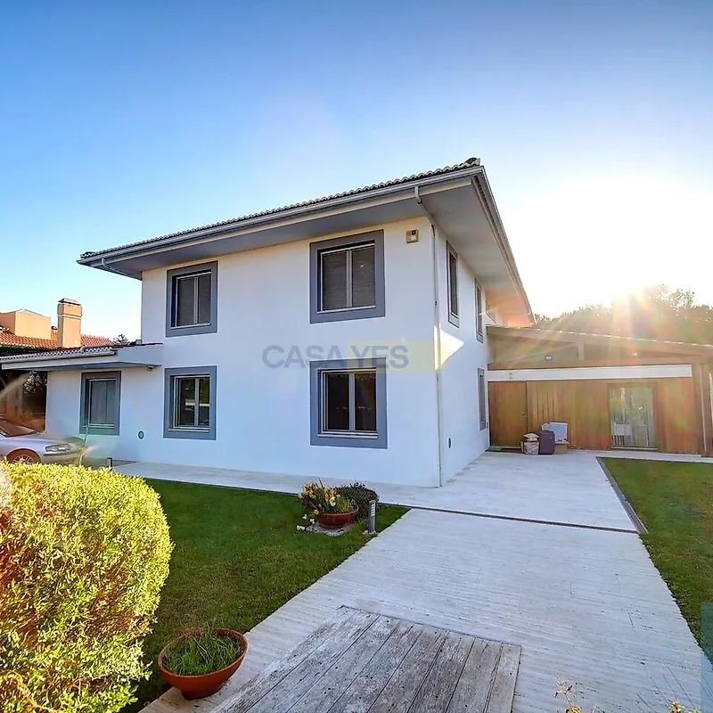 House T8 in Sintra (Santa Maria e São Miguel, São Martinho e São Pedro de Penaferrim), Sintra - Foto 1