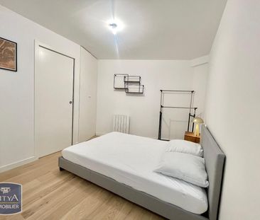 Location Appartement 1 pièce 34m² LYON 2ème - Photo 5