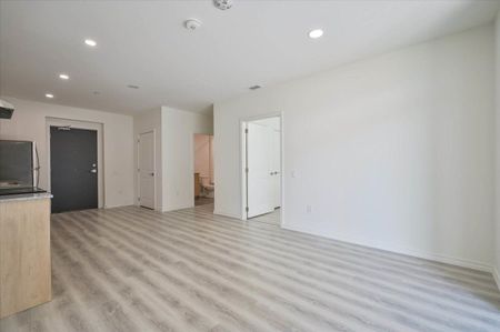 For Lease - 181 Elmira Road Unit# 504, Guelph, Ontario - Photo 5