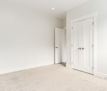 Canada Way & Hazelmere St, Burnaby - Photo 6