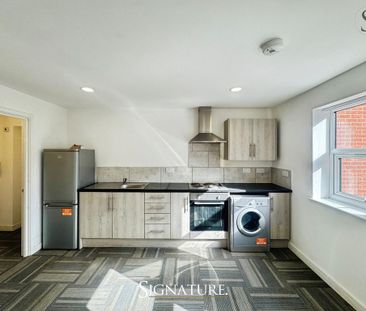 1 bedroom flat to rent - Photo 2