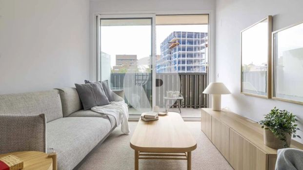 Piso de alquiler en Sant Josep - Foto 1