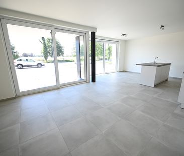 NIEUWBOUW 1-slaapkamerapp met ZONNIG terras & autostaanplaats! - Photo 2