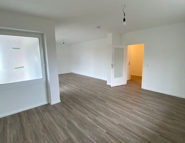 Wie neu! Modernisierte und energieeffiziente Wohnung! // 3.OG links - Foto 1