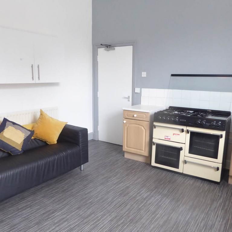 1 bedroom house to rent - Photo 1