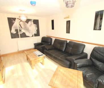 Room 5, 9 Wellbury Terrace, HP2 4NX, Hemel Hempstead - Photo 1