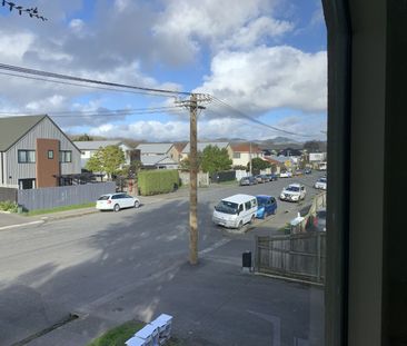 3 Bedroom Townhouse near Hagley Park - Photo 1