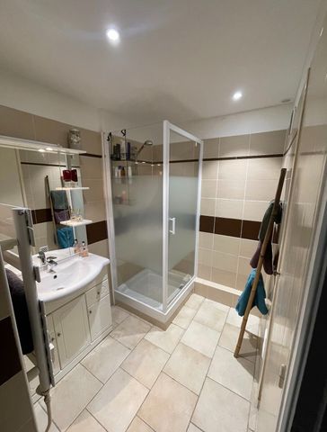 SAINT-RAPHAEL - BAS VALESCURE - 4P RARE SUR LE MARCHE, - Photo 5