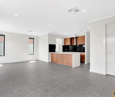 !! Charming Family Home for Rent in Wyndham Vale !! - Photo 5