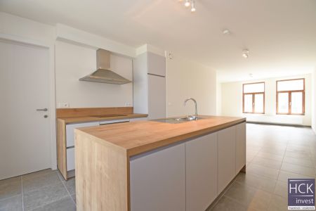 OUWEGEM - Prachtig nieuwbouwappartement met 2 slpk incl garage! - Foto 5