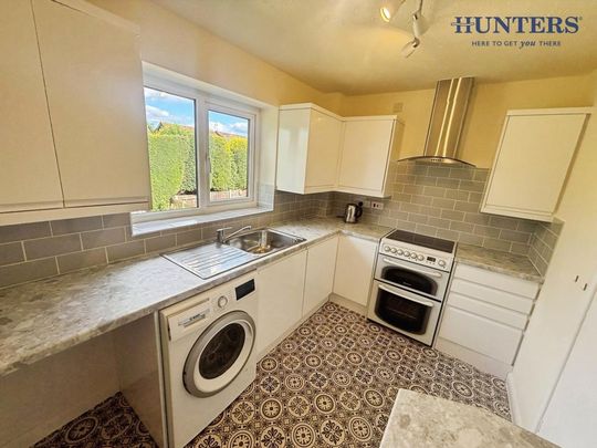 2 bedroom maisonette to rent - Photo 1