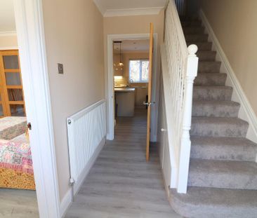 3 bedroom end of terrace house to rent - Photo 6