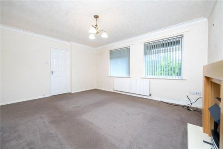 3 bedroom bungalow to rent - Photo 2