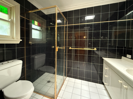 27 Russell Avenue, Lindfield, NSW - Photo 3