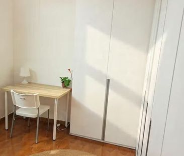 Travessera de les Corts, Barcelona, Catalonia 08014 - Photo 6