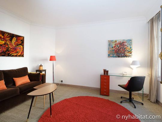 Logement à Paris, Location meublée - Photo 1