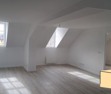 Location Appartement 3 pièces 65m² BELLEY 01300 - Photo 5
