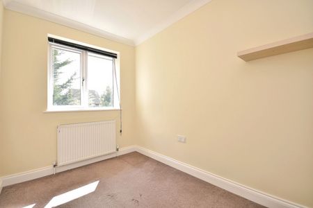 Honeybourne, CM23, Bishops Stortford - Photo 4